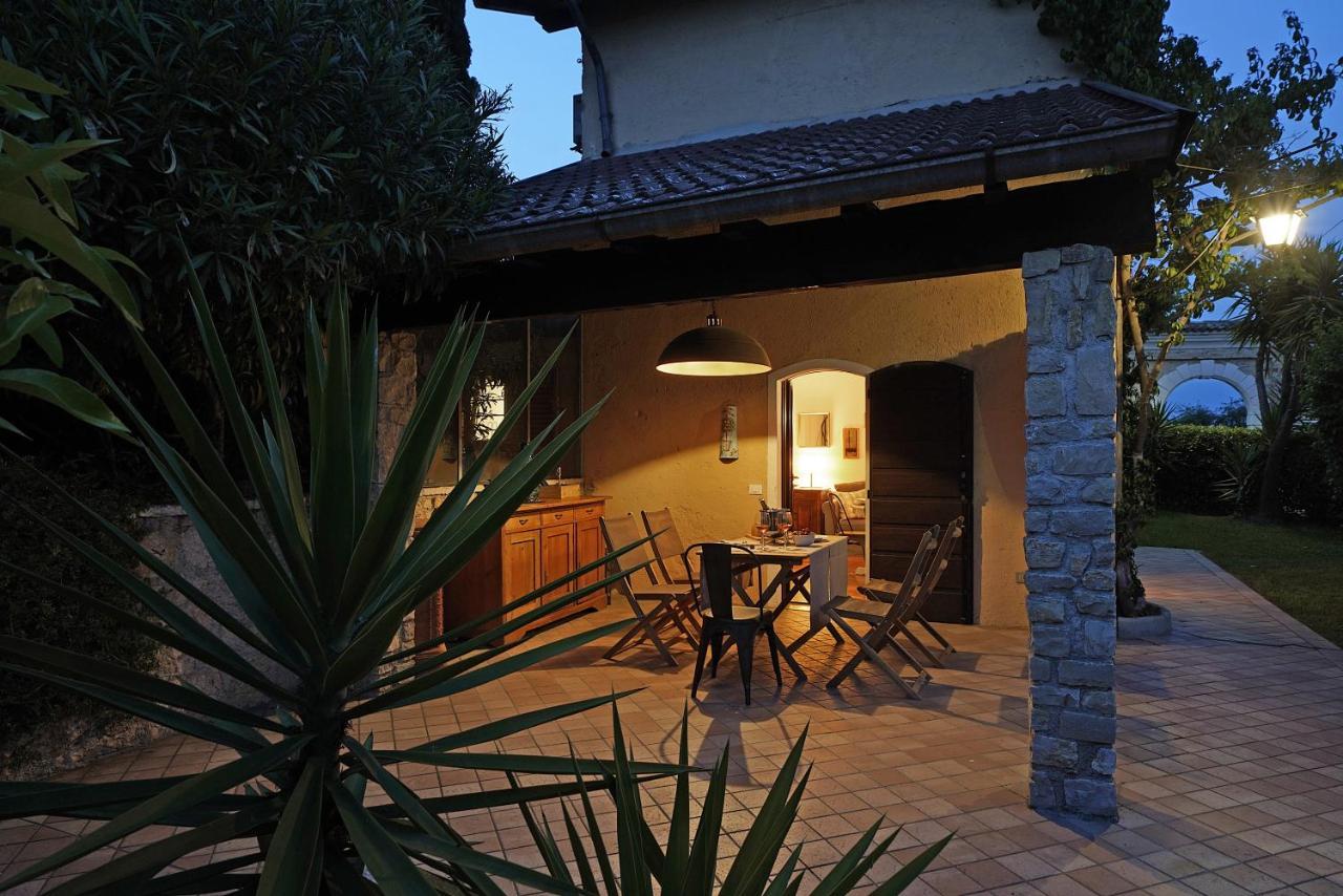 Villa Bouganville Toscolano Maderno Exteriér fotografie